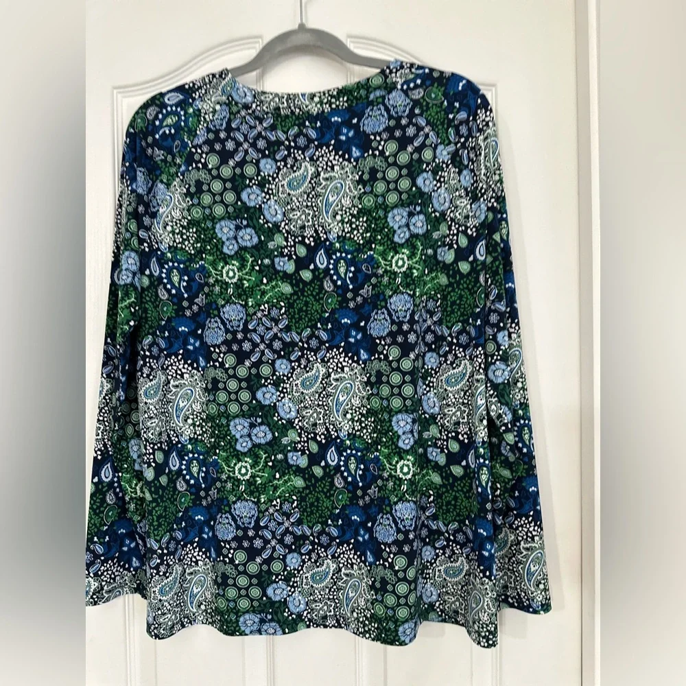 Michael Kors Blue and Green Floral  Top #tometogirl Fmedtersnean #summer